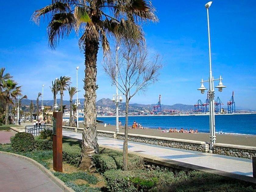 4 Capulino Apartamentos مالقة المظهر الخارجي الصورة