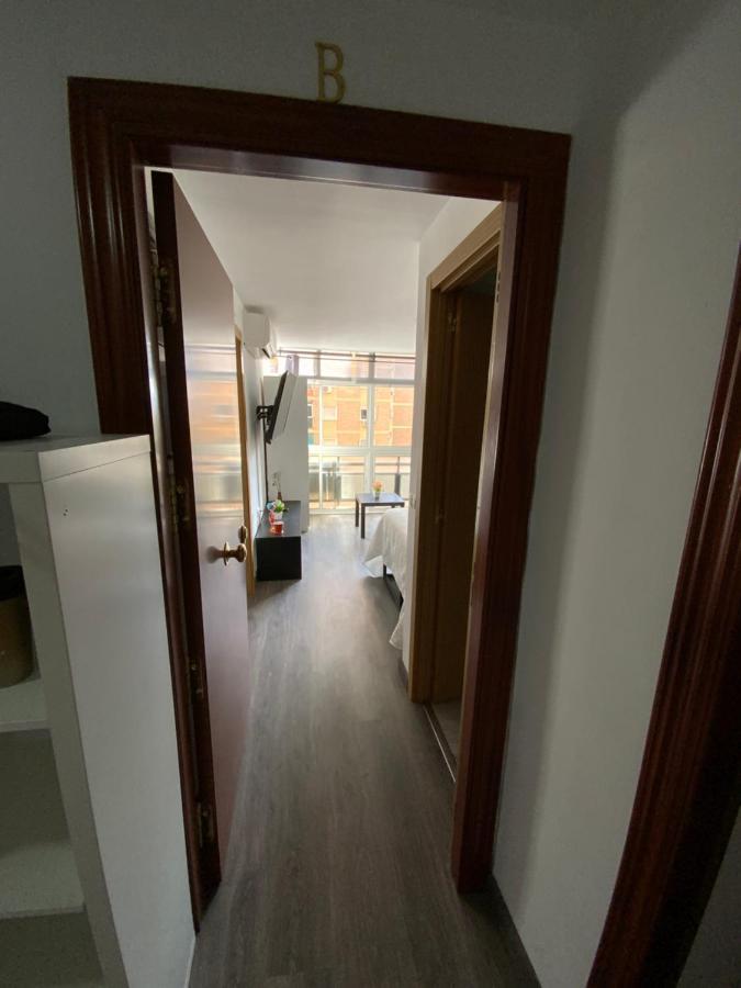 4 Capulino Apartamentos مالقة المظهر الخارجي الصورة