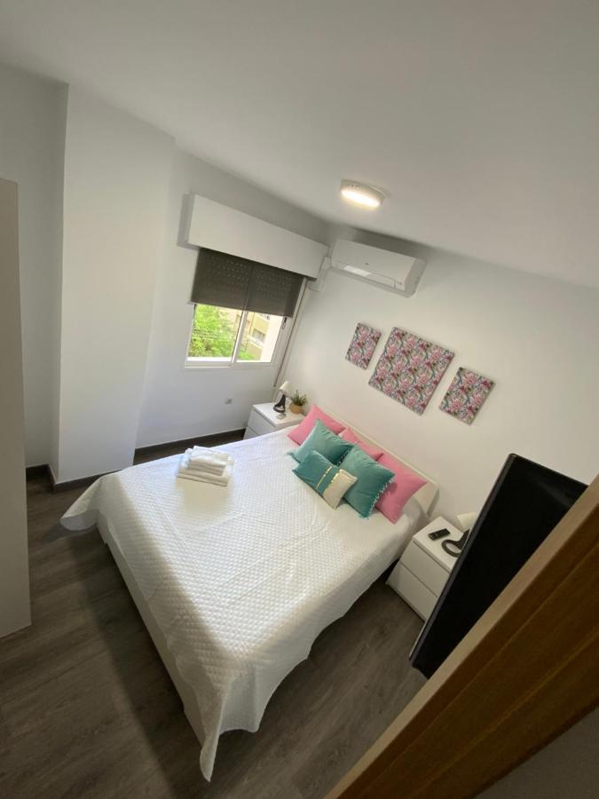 4 Capulino Apartamentos مالقة المظهر الخارجي الصورة